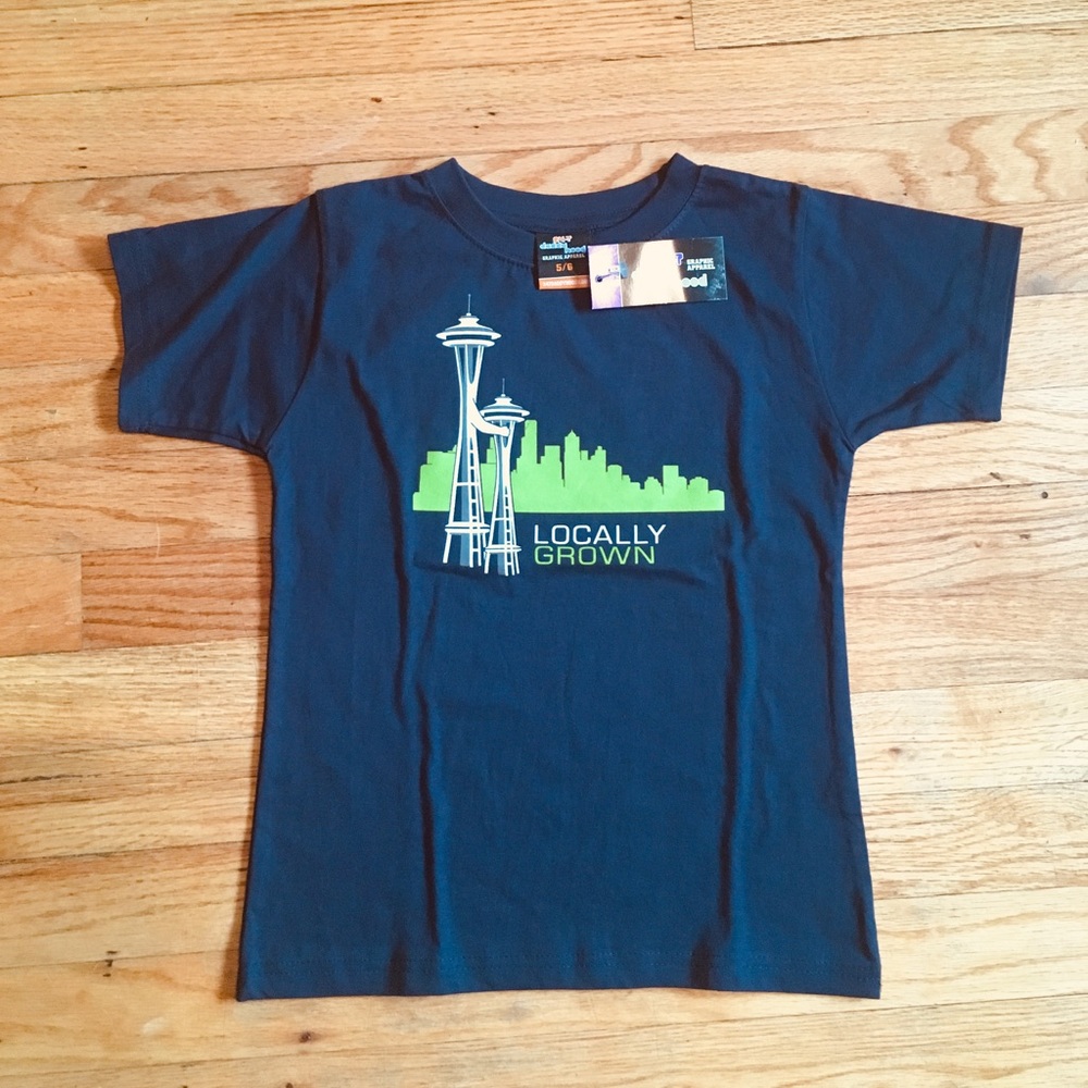 NWT “Locally Grown” Seattle Tee